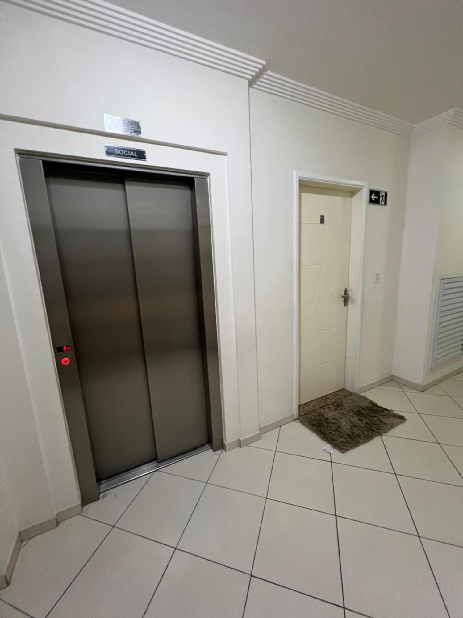 Aconchegante Apto 2 Dorm Guilhermina Praia Grande  Bagian luar foto