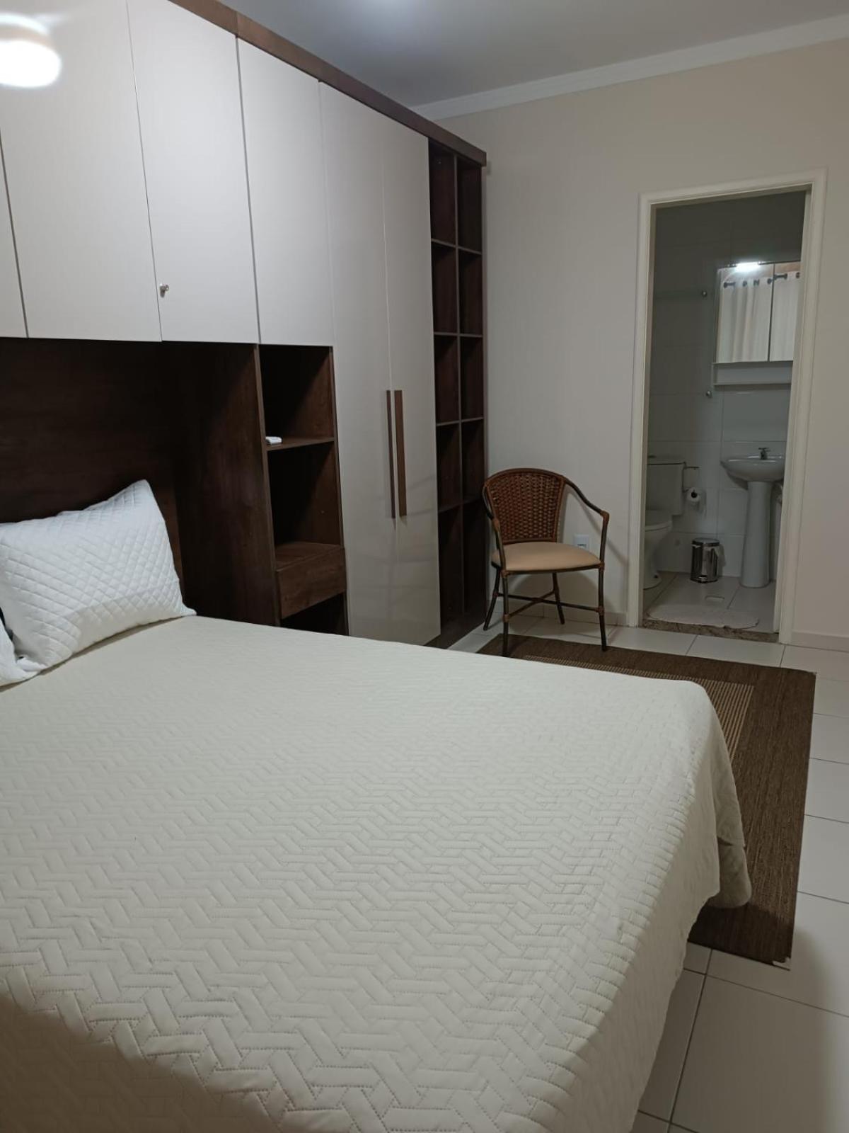 Aconchegante Apto 2 Dorm Guilhermina Praia Grande  Bagian luar foto
